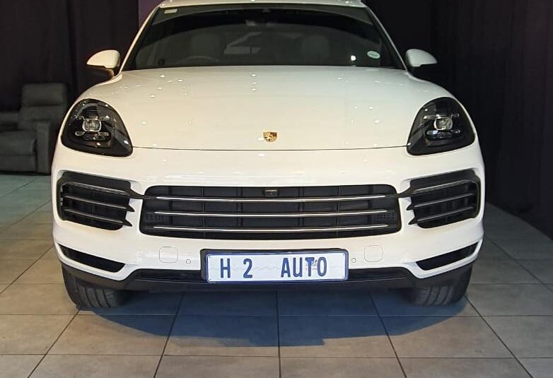 PORSCHE CAYENNE AUTO