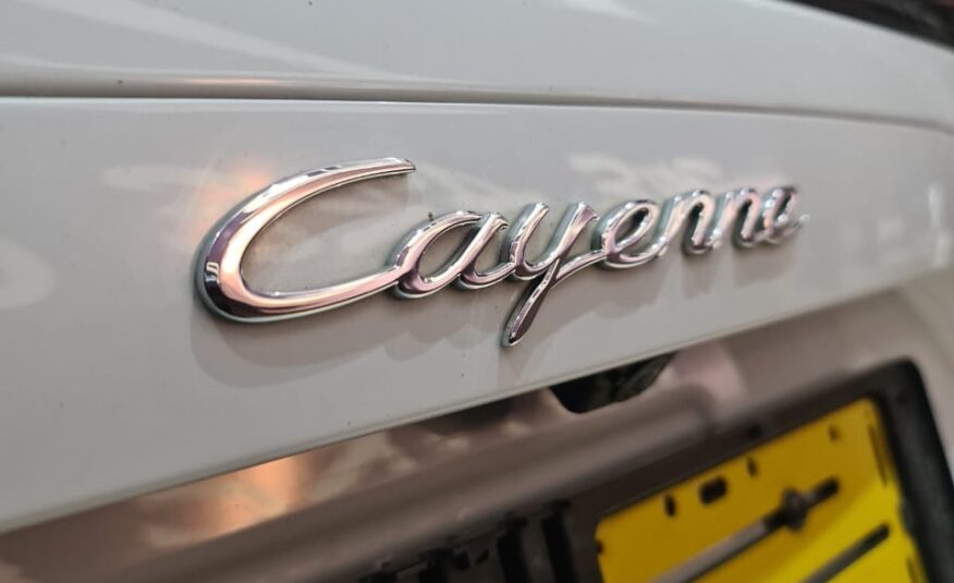 PORSCHE CAYENNE AUTO