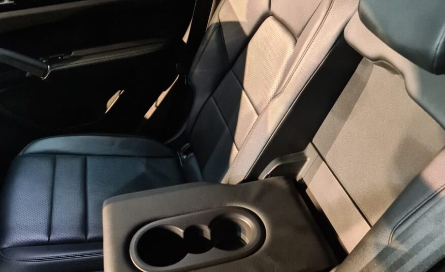 PORSCHE CAYENNE AUTO