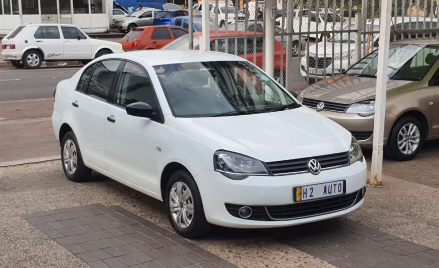 Volkswagen Polo Vivo GP 1.4 Conceptline Sedan