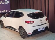 Renault Clio IV 900T Authentique 5-dr (66kW)