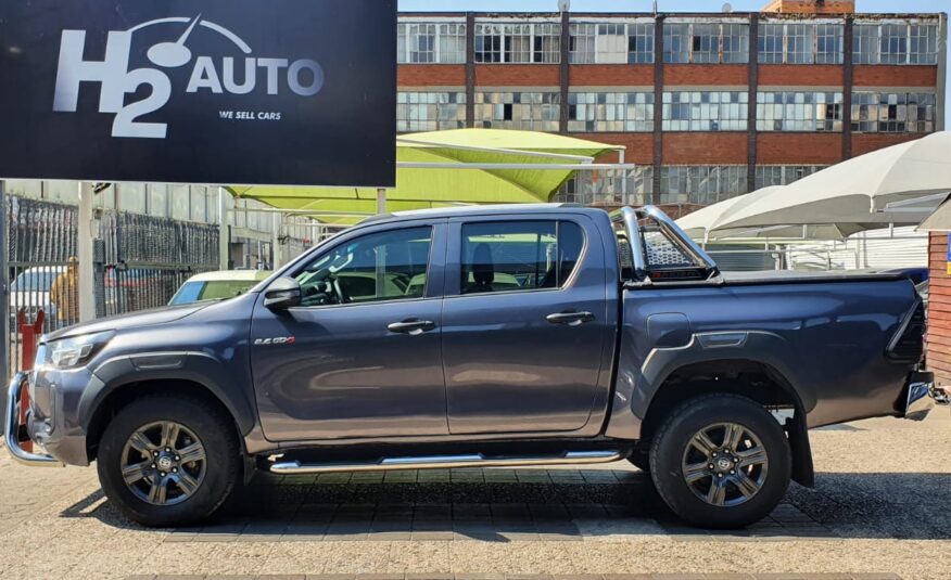 Toyota Hilux 2.4 GD-6 Raised Body Raider Auto Double-Cab