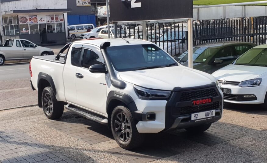 Toyota Hilux 2.8 GD-6 RB Legend Extra-Cab