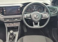 Volkswagen Polo 1.0 TSI Comfortline Rline