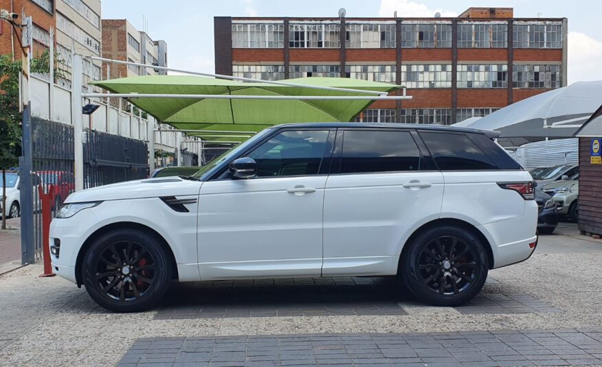 Land Rover Range Rover Sport 3.0 SDV6 SE