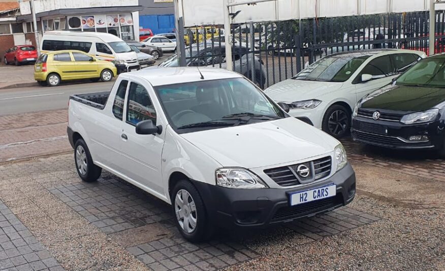 Nissan NP200 1.6