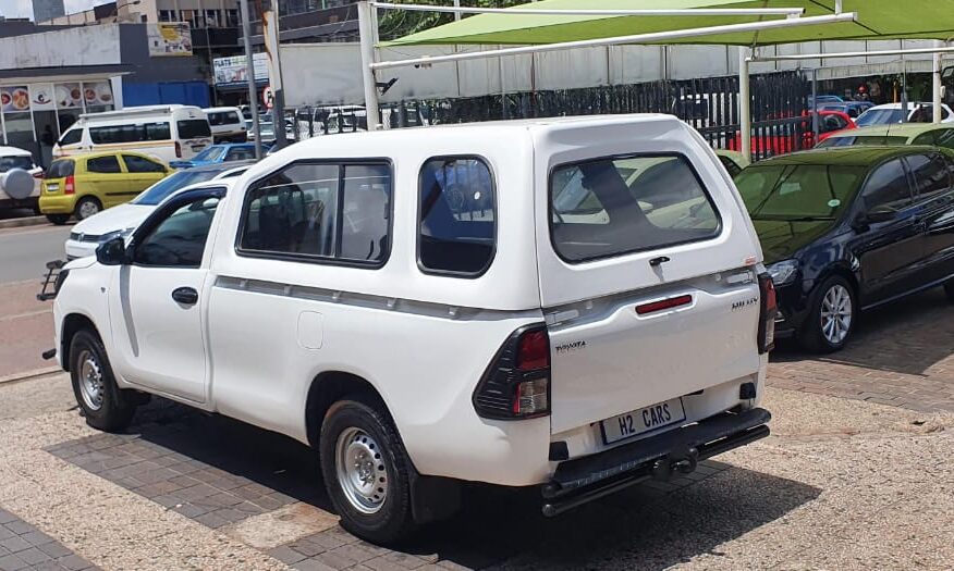 Toyota Hilux 2.4 GD-6 SR Single-Cab