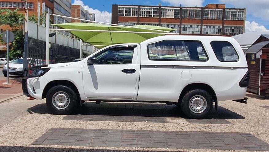 Toyota Hilux 2.4 GD-6 SR Single-Cab