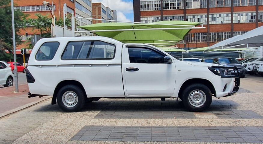 Toyota Hilux 2.4 GD-6 SR Single-Cab