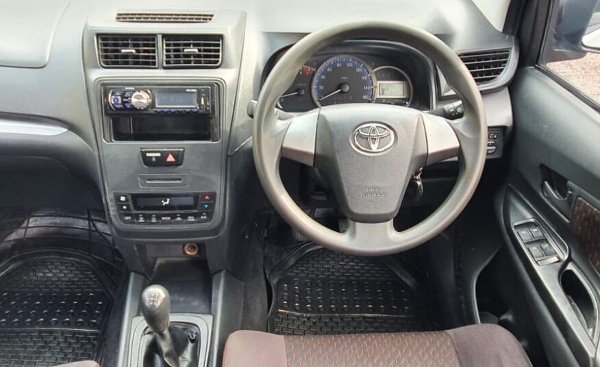 Toyota Avanza 1.5 SX