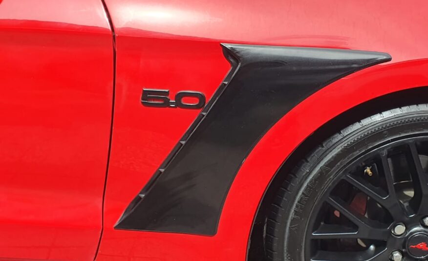 Ford Mustang 5.0 GT Auto