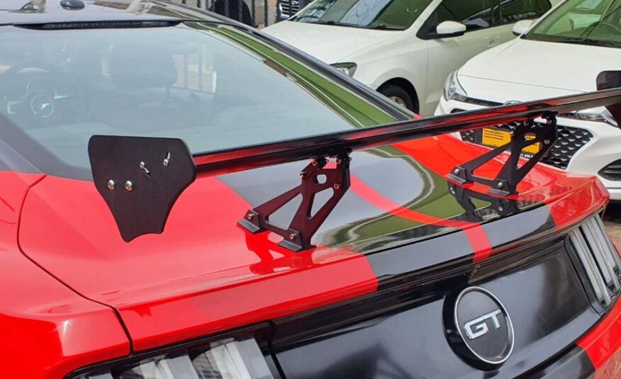 Ford Mustang 5.0 GT Auto