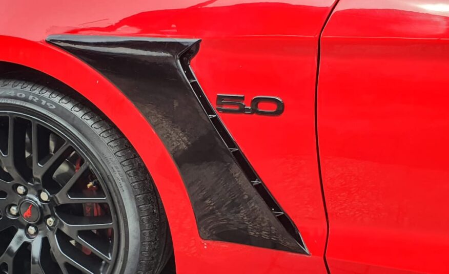Ford Mustang 5.0 GT Auto
