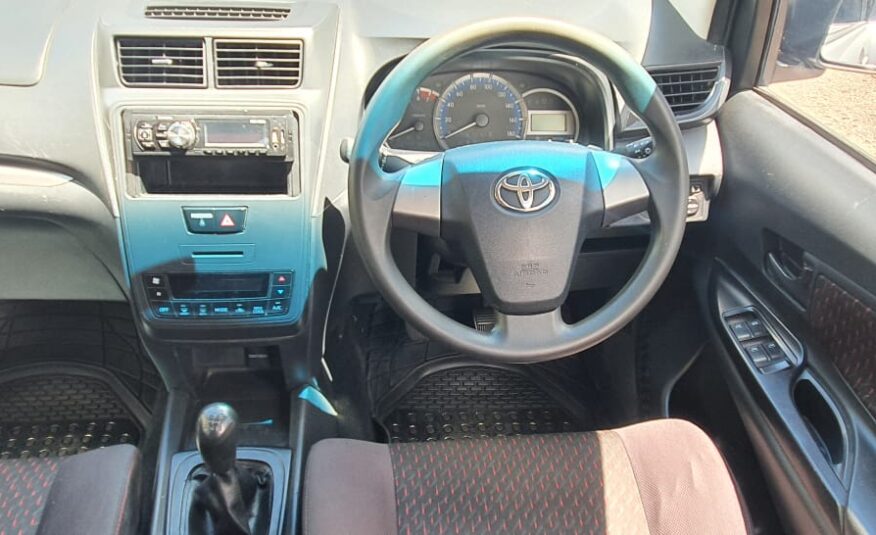 Toyota Avanza 1.5 SX