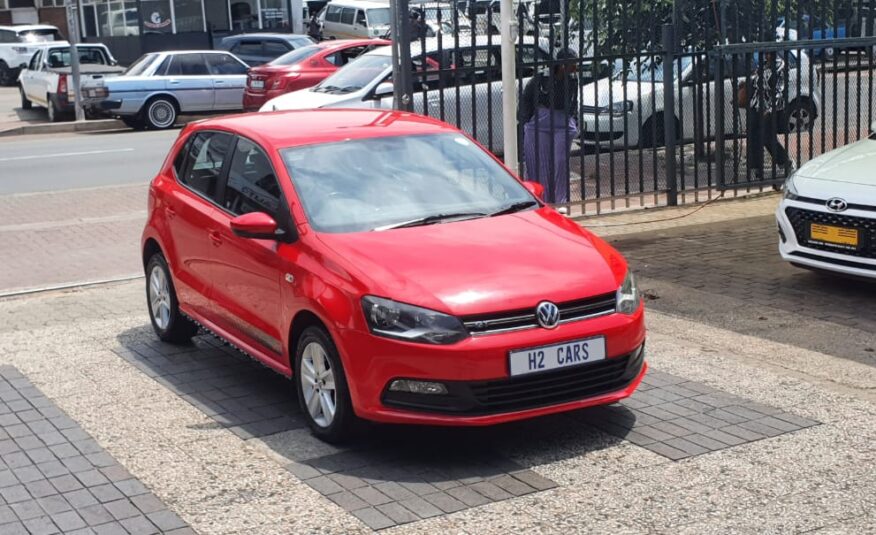 Volkswagen Polo Vivo 1.0 TSI GT 5-dr