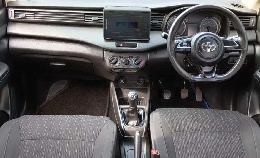 Toyota Rumion 1.5 SX
