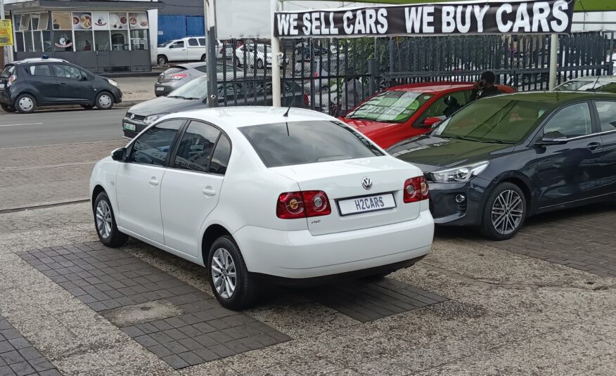 Volkswagen Polo Vivo GP 1.4 Conceptline Sedan