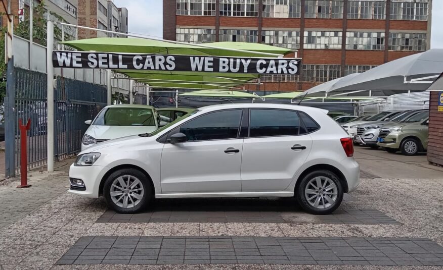 Volkswagen Polo 1.6 Comfortline 5-dr