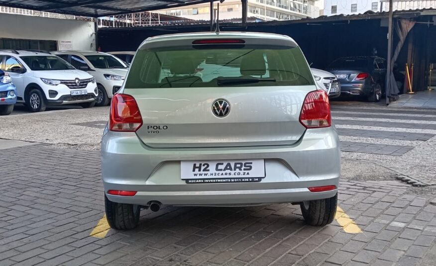 Volkswagen Polo Vivo 1.4 Comfortline 5-dr