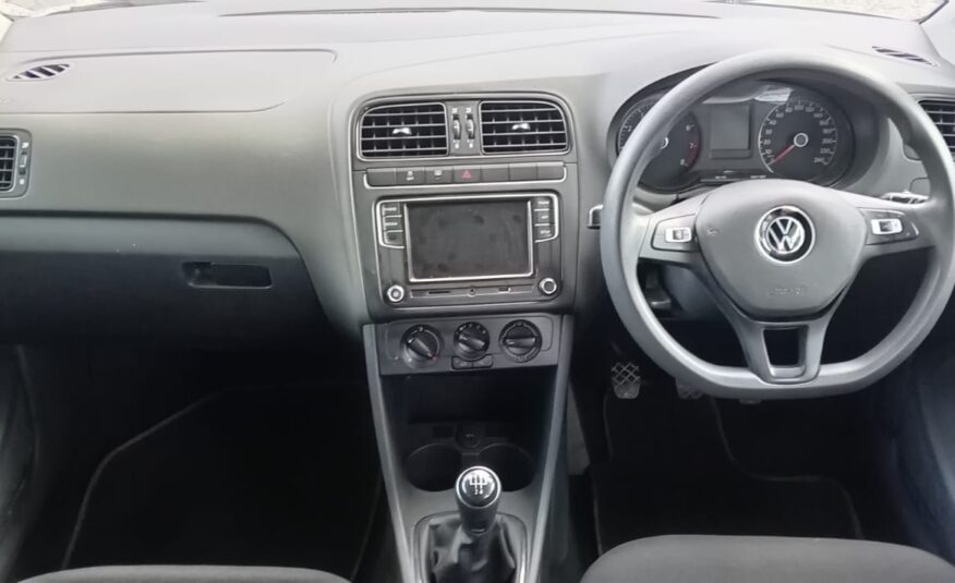 Volkswagen Polo Vivo 1.4 Comfortline 5-dr