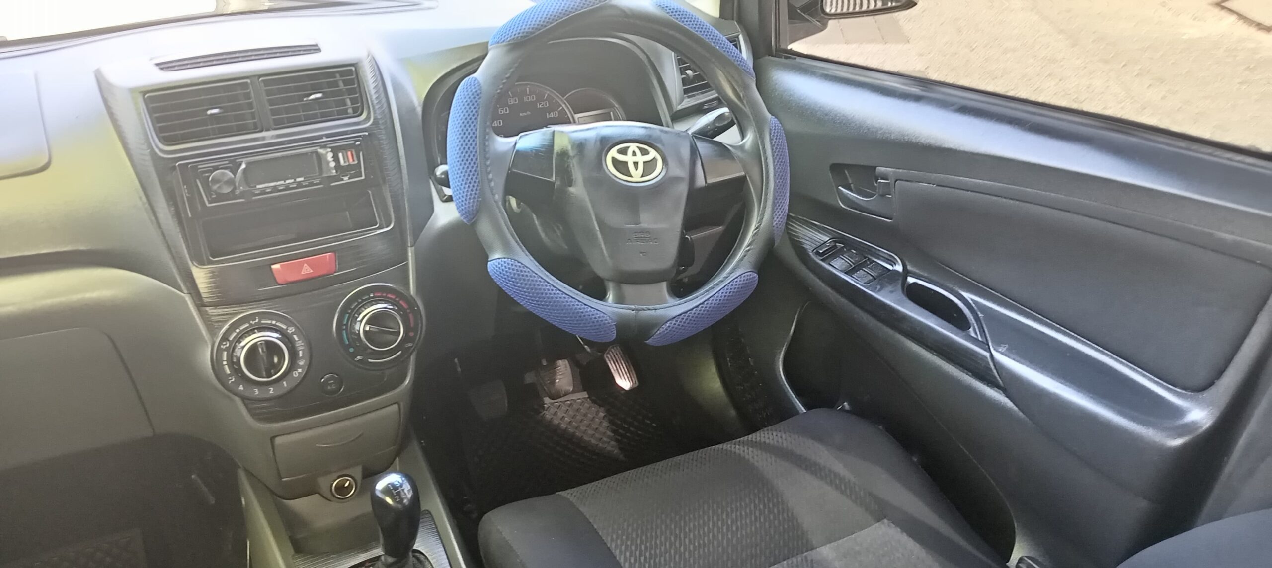 Toyota Avanza 1.5 SX