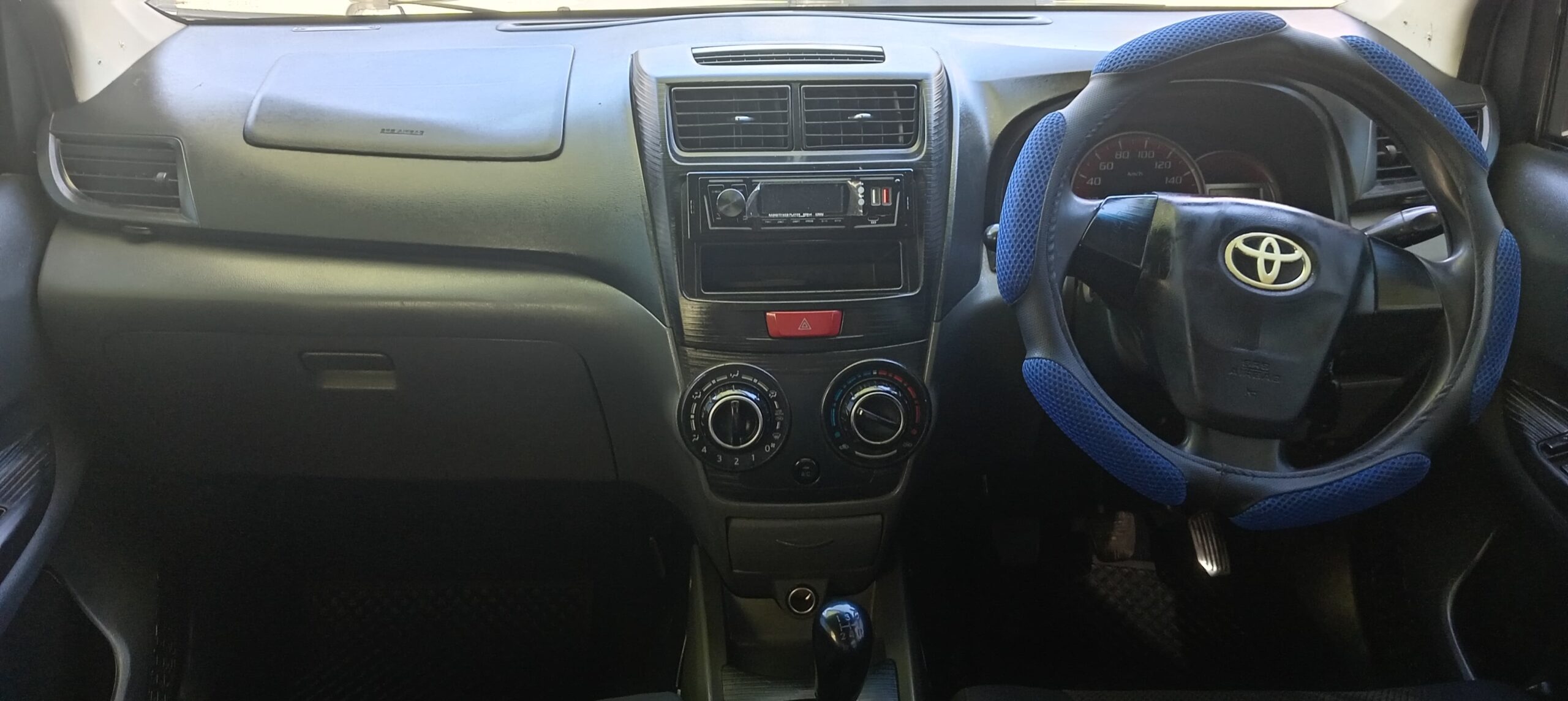 Toyota Avanza 1.5 SX