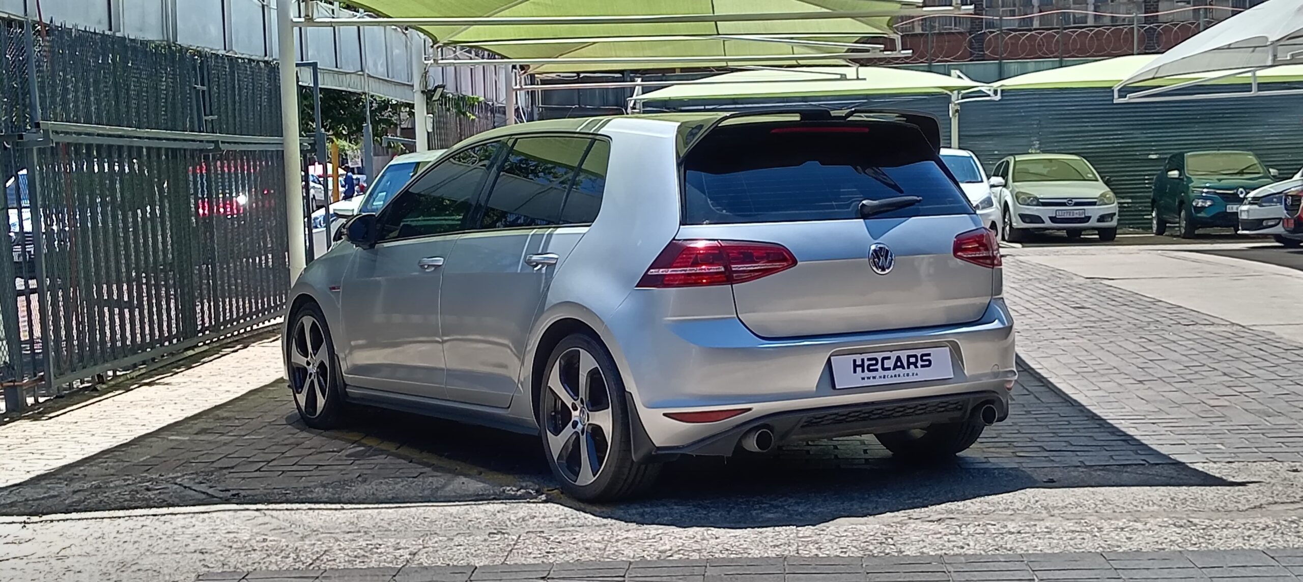 Volkswagen Golf VII GTI 2.0 TSI Auto