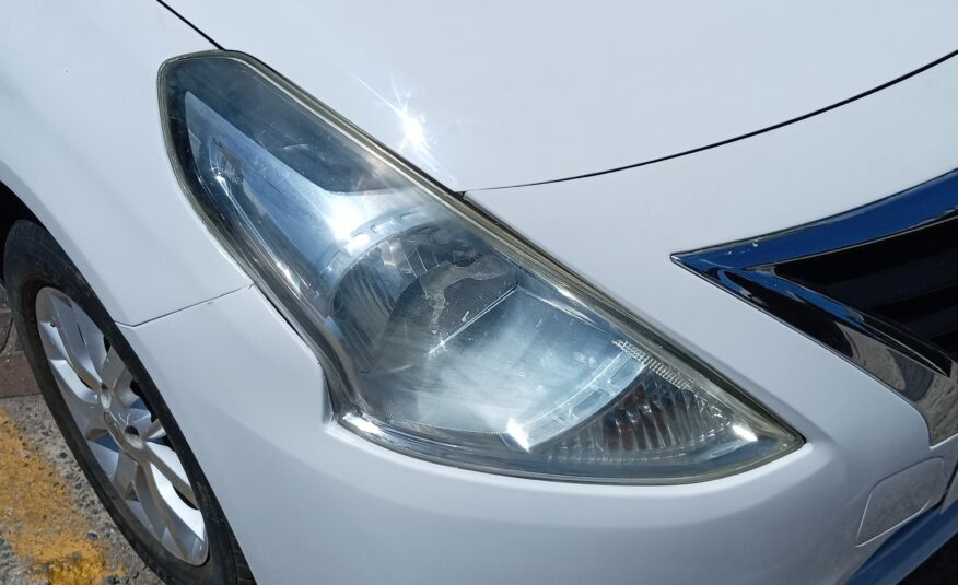 Nissan Almera 1.5 Acenta