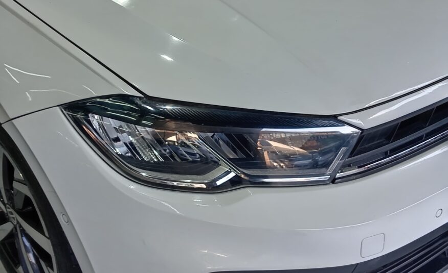 Volkswagen Polo 1.0 TSI Life Auto
