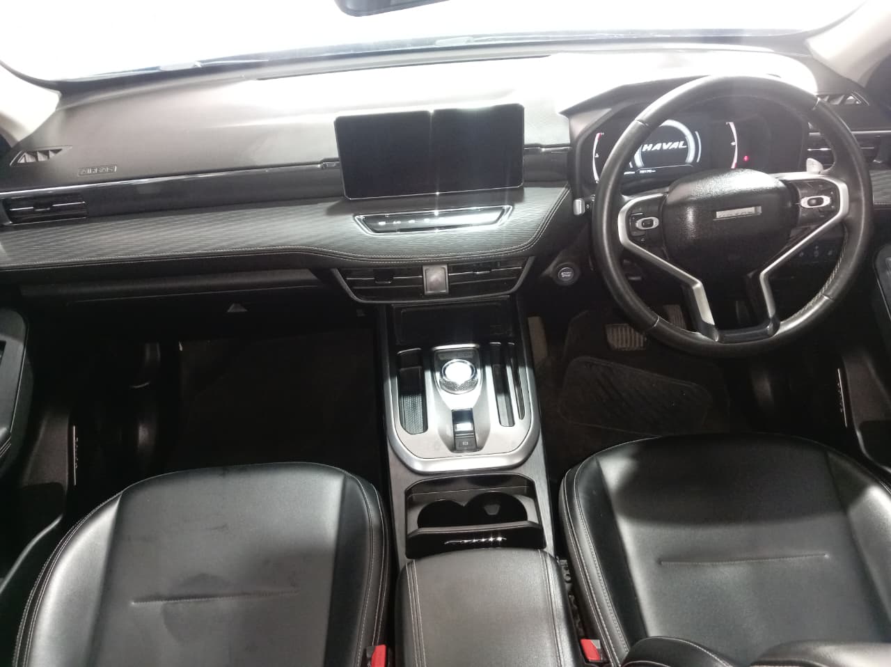 Haval Jolion 1.5 Hybrid Luxury DHT