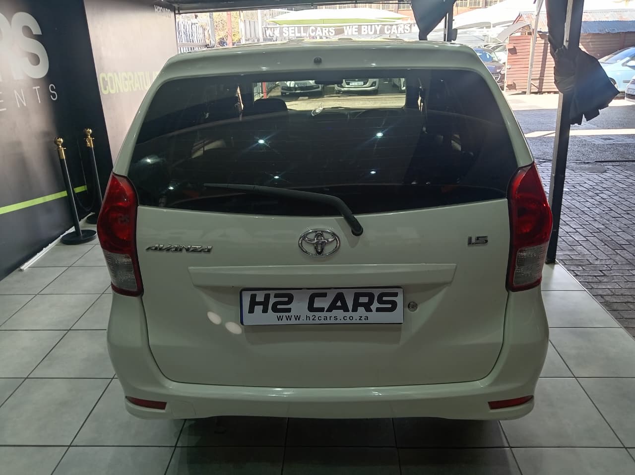 Toyota Avanza 1.5 TX