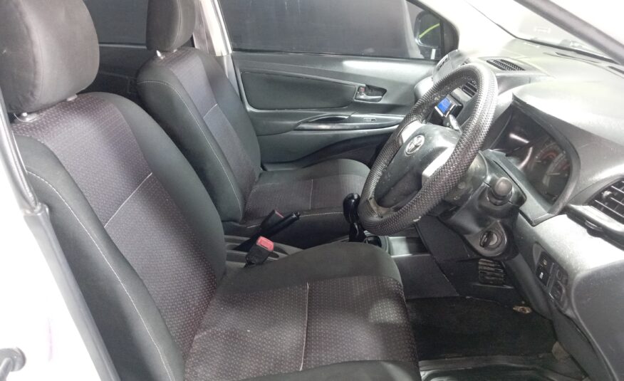 Toyota Avanza 1.5 SX