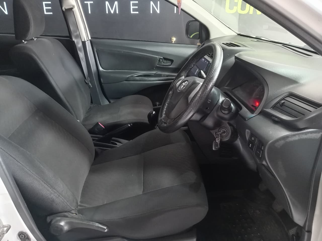 Toyota Avanza 1.5 SX