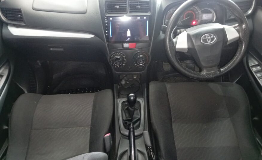 Toyota Avanza 1.5 SX
