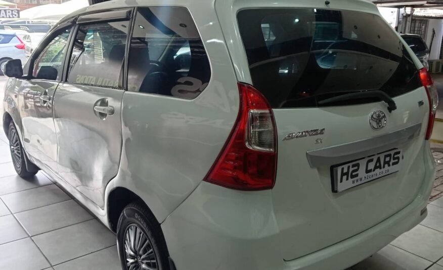 Toyota Avanza 1.5 SX