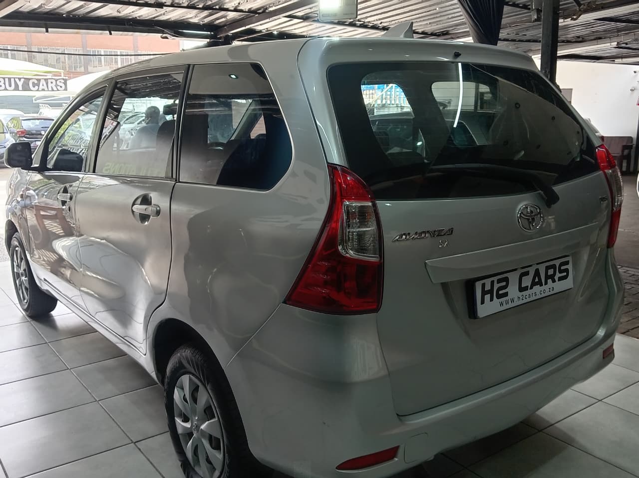 Toyota Avanza 1.5 SX